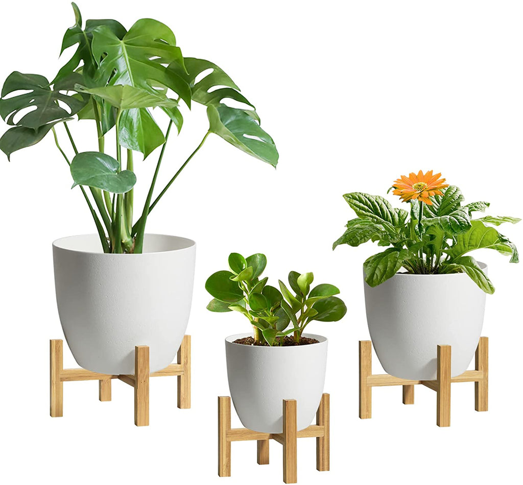 T4U white self watering pots with holders 